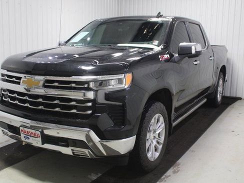 Used 2023 Chevrolet Silverado 1500 LTZ w/ Technology Package image 3