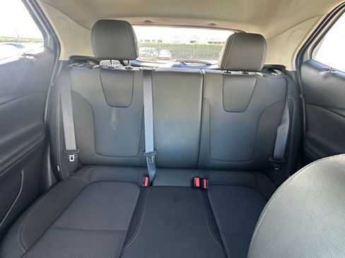 Used 2025 Buick Encore GX Preferred image 36