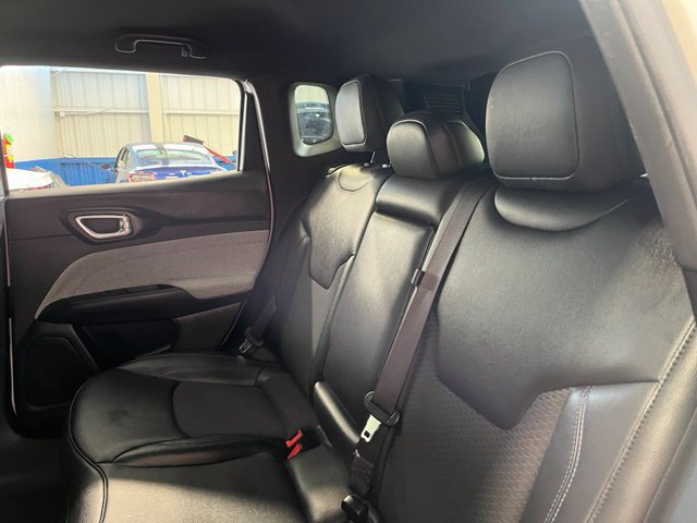 Used 2024 Jeep Compass Latitude AWD/4WD image 20