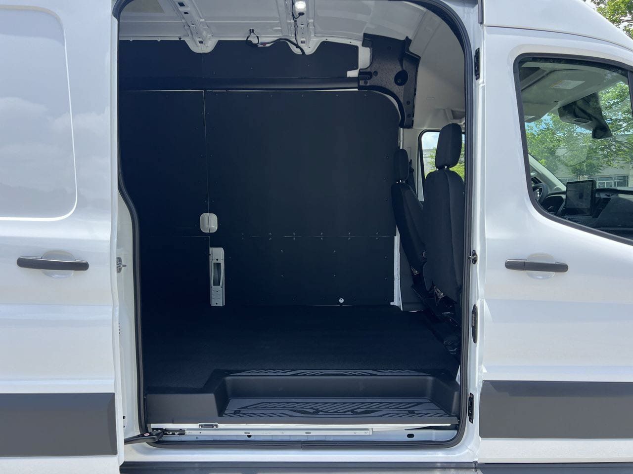 New 2026 Ford Transit 350 148 High Roof Extended w/ Load Area Protection Package RWD image 19