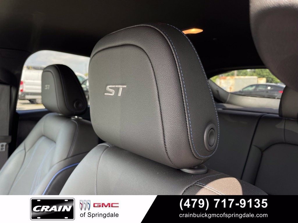 Used 2026 Buick Envista Sport Touring w/ Convenience I Package FWD image 21