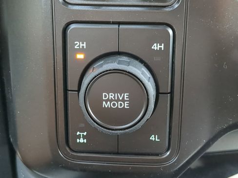 New 2026 Ford F350 Platinum w/ FX4 Off-Road Package image 59