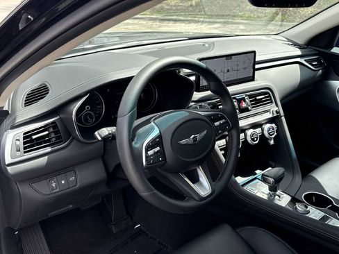 Used 2023 Genesis G70 2.0T AWD/4WD image 13