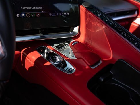 Used 2023 Chevrolet Corvette Z06 RWD image 65