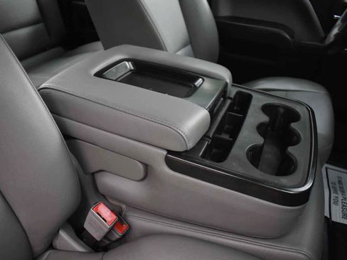 Used 2018 Chevrolet Silverado 3500 W/T RWD image 43