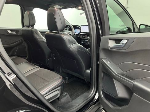 Certified 2023 Ford Escape ST-Line w/ Tech Pack #1 image 30