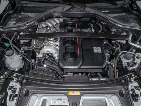 New 2025 Mercedes-Benz GLC 63 AMG S image 23