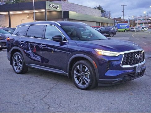 Used 2025 INFINITI QX60 Luxe image 2