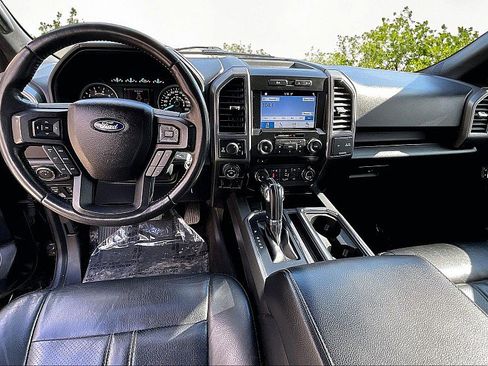 Used 2018 Ford F150 XLT w/ Equipment Group 302A Luxury image 8