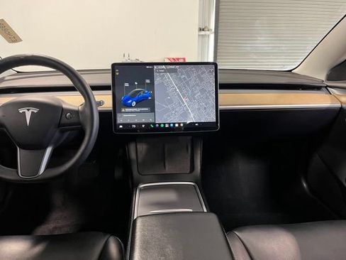 Used 2022 Tesla Model 3 Long Range AWD/4WD image 22