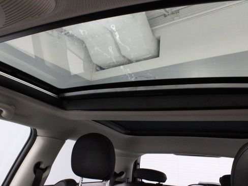 Used 2023 MINI Cooper S image 33