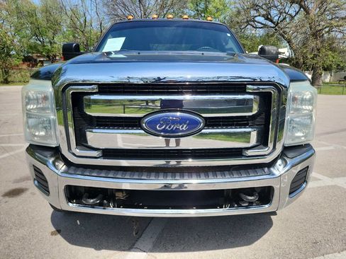 Used 2016 Ford F350 XLT w/ XLT Interior Package AWD/4WD image 2
