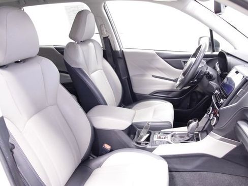Used 2021 Subaru Forester Limited w/ Popular Package #3 image 12