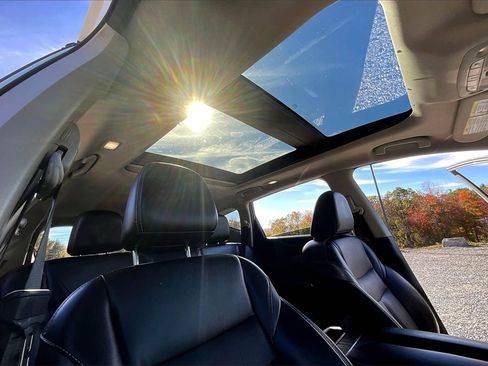 Used 2018 Nissan Murano SL w/ Moonroof Package image 21