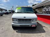 Used 2000 Ford E-250 and Econoline 250 image 3