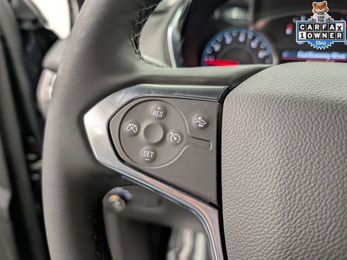 Used 2023 Chevrolet Traverse LT FWD image 19
