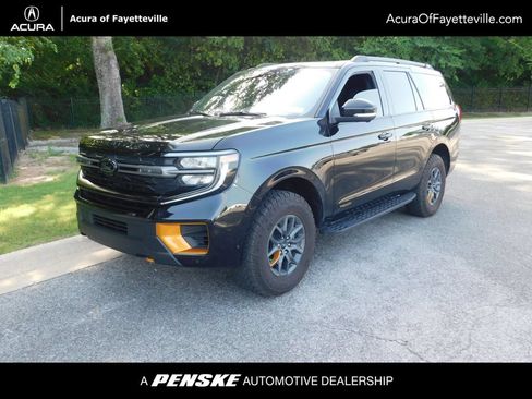 Used 2025 Ford Expedition Tremor AWD/4WD image 1