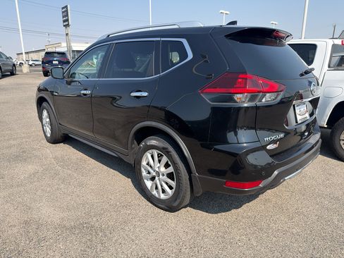 Used 2020 Nissan Rogue SV AWD/4WD image 3