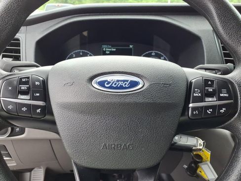 Used 2024 Ford Transit 250 Low Roof w/ Exterior Upgrade Package RWD image 5