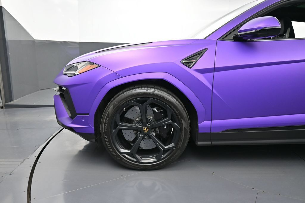 Used 2024 Lamborghini Urus S AWD/4WD image 12