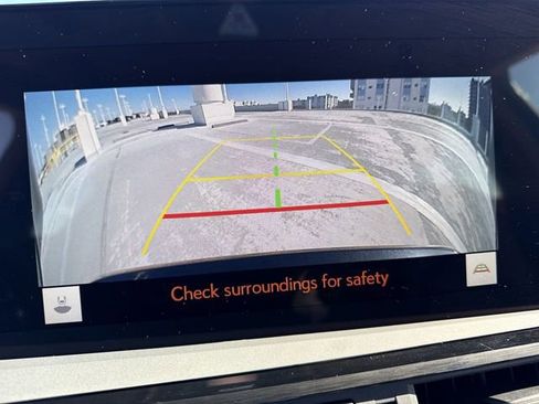 Certified 2025 Lexus ES 300h w/ Premium Package image 17