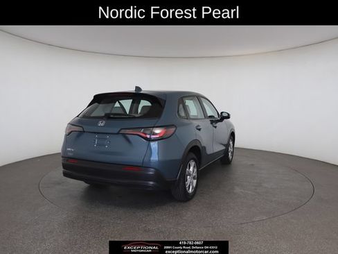 Used 2023 Honda HR-V LX image 17