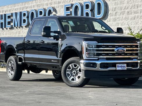 New 2026 Ford F350 Lariat w/ FX4 Off-Road Package image 2