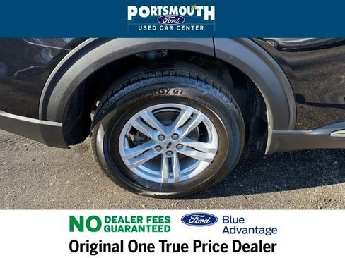 Used 2022 Ford Explorer XLT w/ Equipment Group 202A image 35