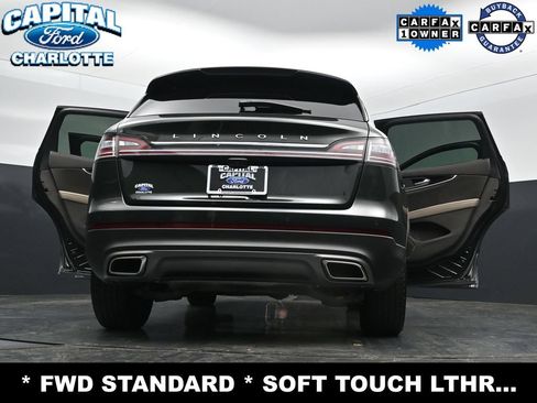 Used 2023 Lincoln Nautilus FWD image 38