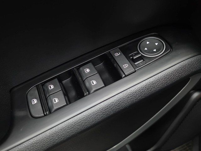 Used 2020 Kia Soul LX FWD image 27