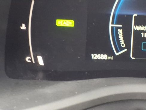 Certified 2025 Toyota Camry LE image 7