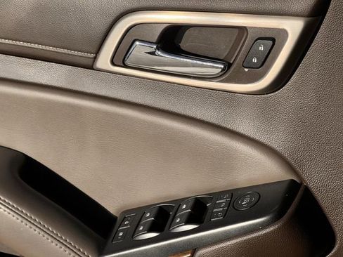 Used 2019 GMC Yukon XL Denali w/ Open Road Package image 23