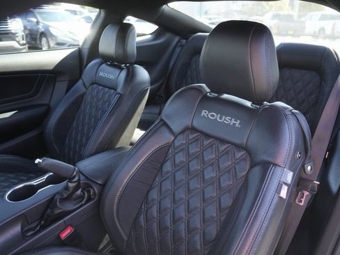 Certified 2022 Ford Mustang GT Premium w/ GT Performance Package image 10