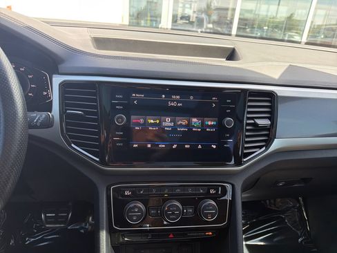 Certified 2023 Volkswagen Atlas SEL Premium AWD/4WD image 20