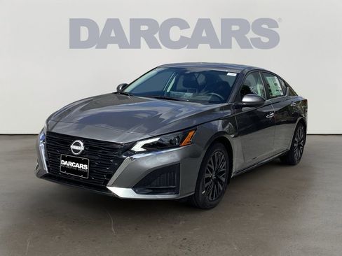 New 2025 Nissan Altima 2.5 SV w/ SV Special Edition Package image 3