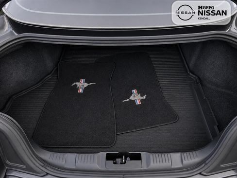 Used 2019 Ford Mustang Coupe RWD image 14