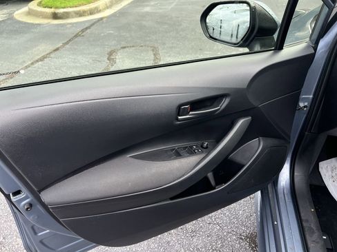 Used 2023 Toyota Corolla LE image 14