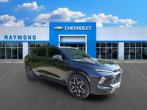 Certified 2023 Chevrolet Blazer RS w/ Driver Confidence II Package FWD image 10
