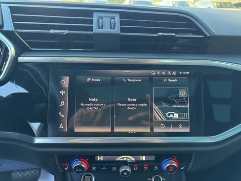 Used 2022 Audi Q3 2.0T Premium Plus w/ Premium Plus Package image 20