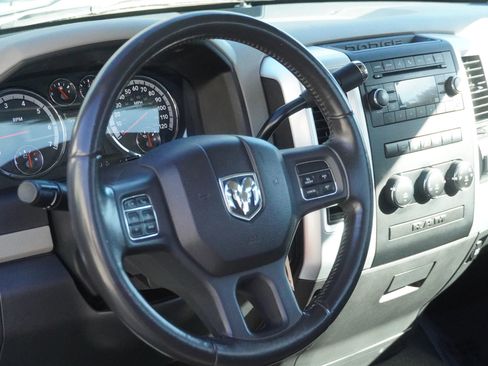 Used 2012 RAM 1500 Classic SLT w/ Luxury Group image 38