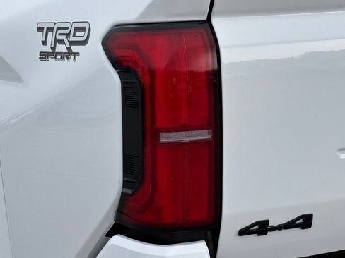 New 2026 Toyota Tacoma SR5 image 11