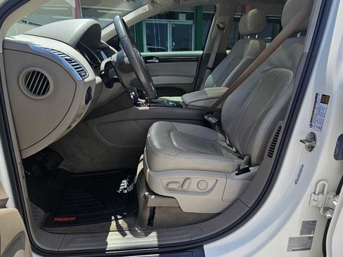 Used 2009 Audi Q7 3.6 Premium AWD/4WD image 18