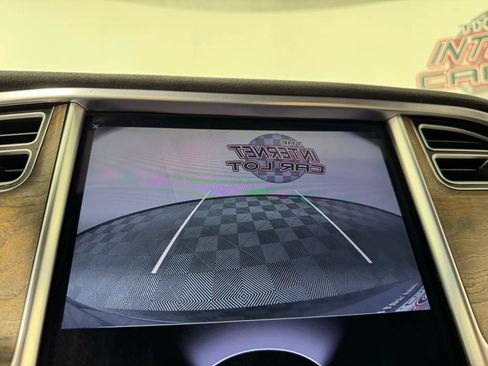 Used 2017 Tesla Model S 90D image 18