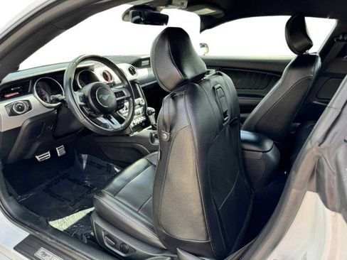 Used 2023 Ford Mustang Premium image 24