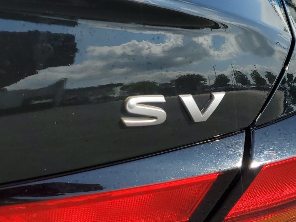 Used 2024 Nissan Altima 2.5 SV FWD image 8