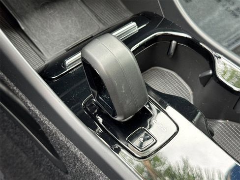 Certified 2023 Volvo C40 P8 Recharge Ultimate image 21