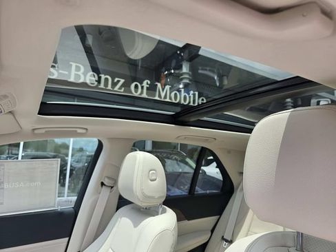 New 2026 Mercedes-Benz GLE 450 4MATIC image 9