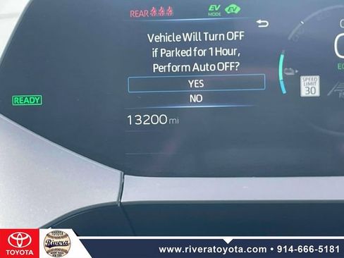 Used 2024 Toyota Prius Prime FWD image 27