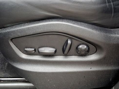 Certified 2023 Porsche Cayenne S Platinum AWD/4WD image 18