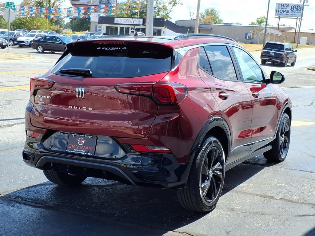 Used 2025 Buick Encore GX Sport Touring w/ Advanced Technology Package FWD image 4